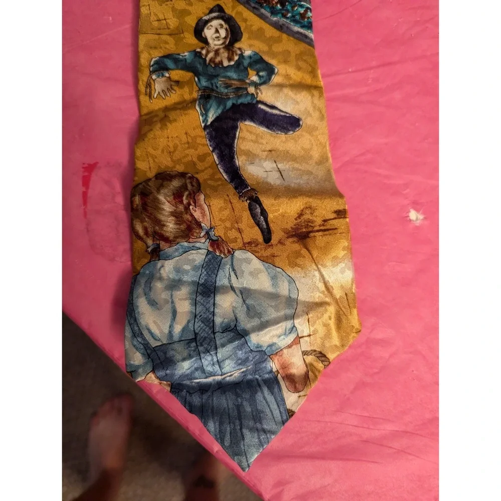 Vintage Wizard of Oz American Film Classics silk multicolor‎ mens necktie USA